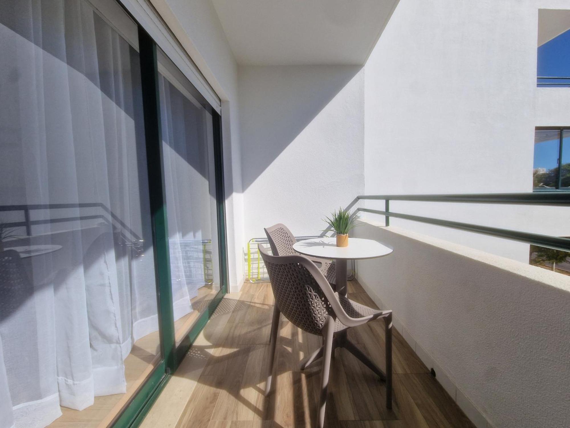 Avenida Mar 1 - Ar-Condicionado, Wifi E 200Mts Da Praia Quarteira Zewnętrze zdjęcie